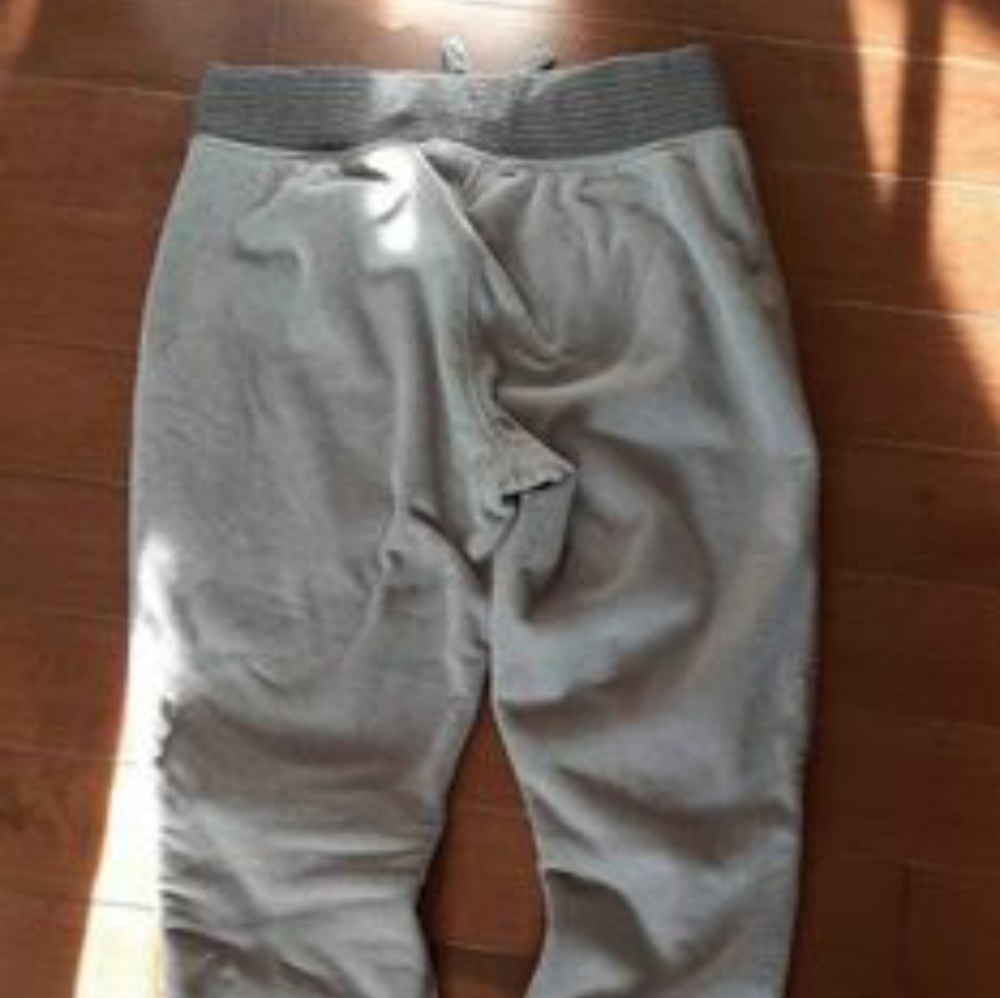 Ivivva joggers